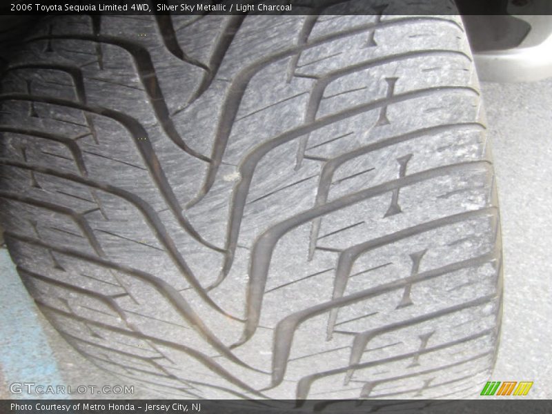 Silver Sky Metallic / Light Charcoal 2006 Toyota Sequoia Limited 4WD
