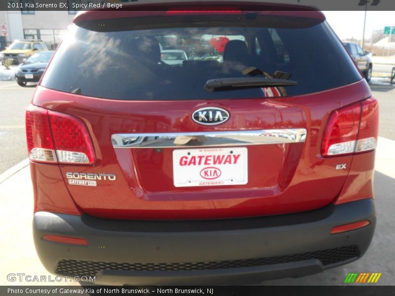 Spicy Red / Beige 2011 Kia Sorento EX