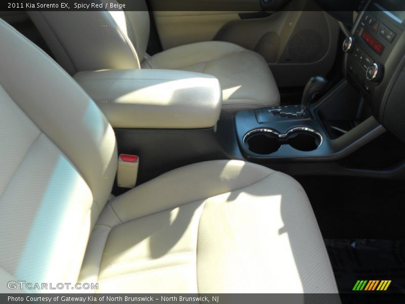 Spicy Red / Beige 2011 Kia Sorento EX
