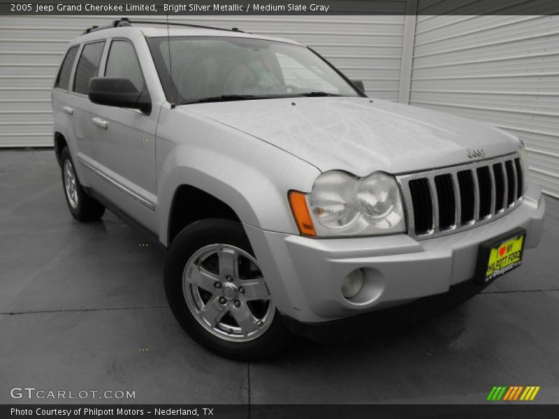 Bright Silver Metallic / Medium Slate Gray 2005 Jeep Grand Cherokee Limited