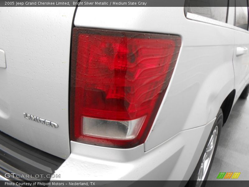 Bright Silver Metallic / Medium Slate Gray 2005 Jeep Grand Cherokee Limited