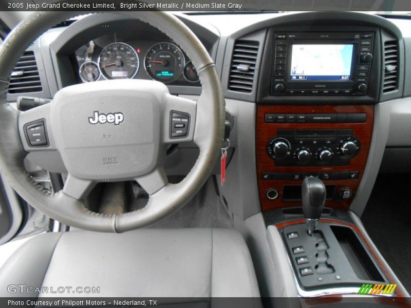 Bright Silver Metallic / Medium Slate Gray 2005 Jeep Grand Cherokee Limited