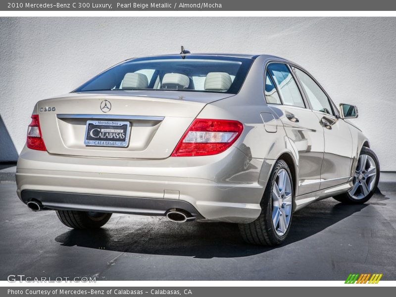 Pearl Beige Metallic / Almond/Mocha 2010 Mercedes-Benz C 300 Luxury