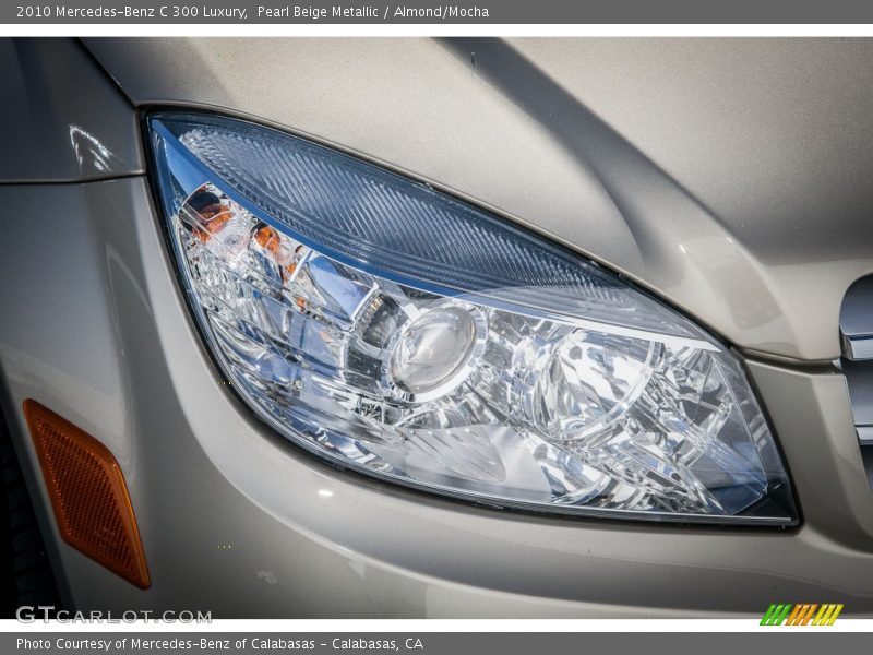 Pearl Beige Metallic / Almond/Mocha 2010 Mercedes-Benz C 300 Luxury