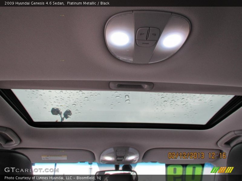 Platinum Metallic / Black 2009 Hyundai Genesis 4.6 Sedan