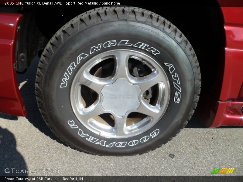  2005 Yukon XL Denali AWD Wheel