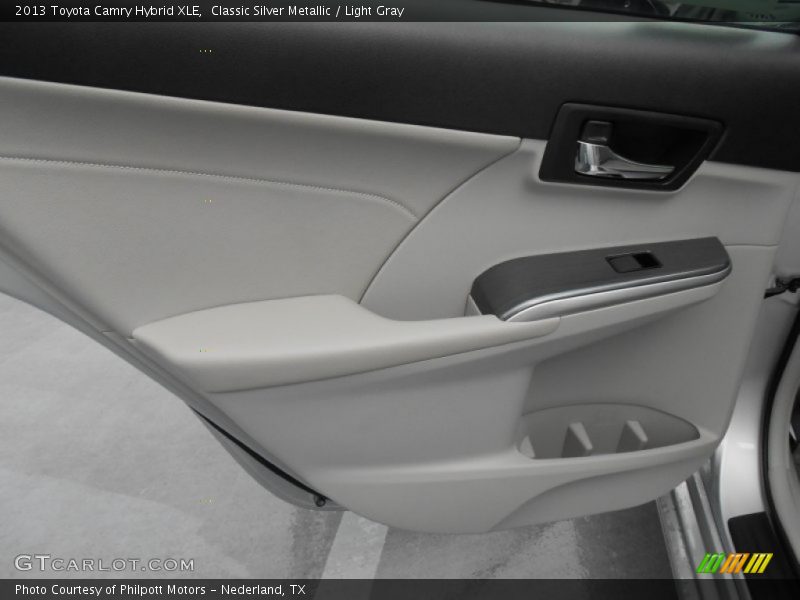 Classic Silver Metallic / Light Gray 2013 Toyota Camry Hybrid XLE