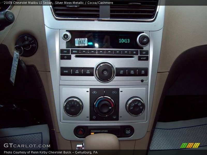 Silver Moss Metallic / Cocoa/Cashmere 2009 Chevrolet Malibu LS Sedan