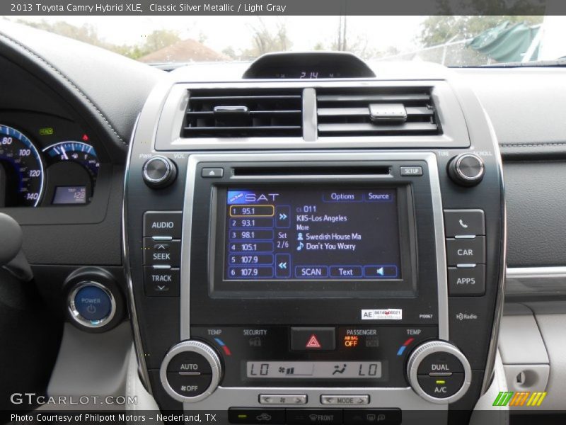 Classic Silver Metallic / Light Gray 2013 Toyota Camry Hybrid XLE