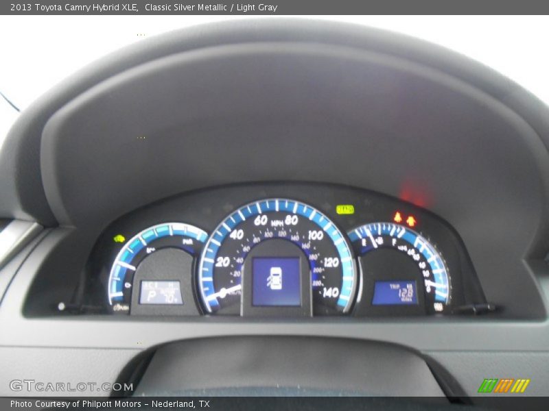 Classic Silver Metallic / Light Gray 2013 Toyota Camry Hybrid XLE