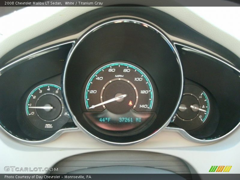 White / Titanium Gray 2008 Chevrolet Malibu LT Sedan