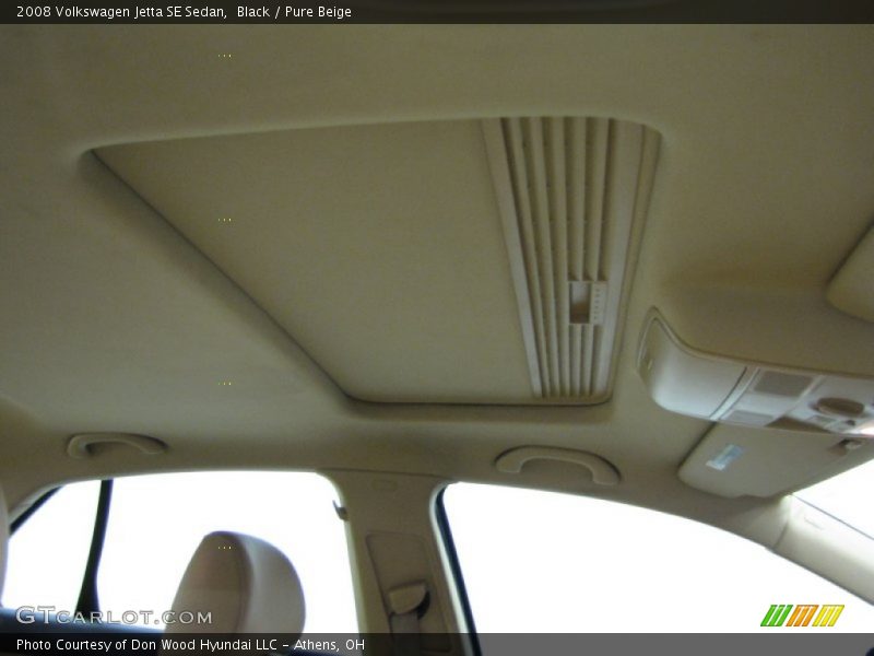Black / Pure Beige 2008 Volkswagen Jetta SE Sedan