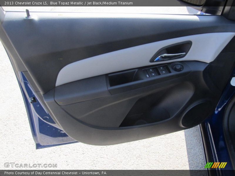 Blue Topaz Metallic / Jet Black/Medium Titanium 2013 Chevrolet Cruze LS