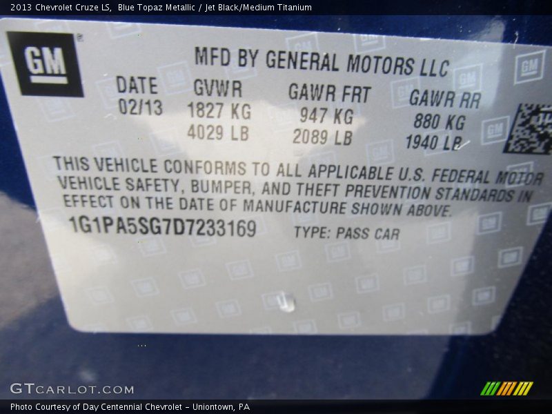 Blue Topaz Metallic / Jet Black/Medium Titanium 2013 Chevrolet Cruze LS