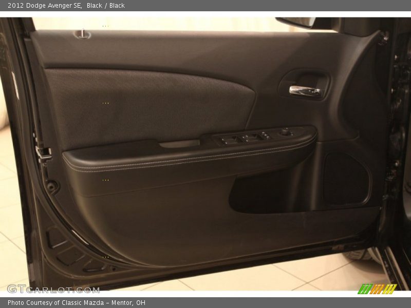 Black / Black 2012 Dodge Avenger SE