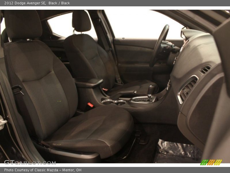 Black / Black 2012 Dodge Avenger SE