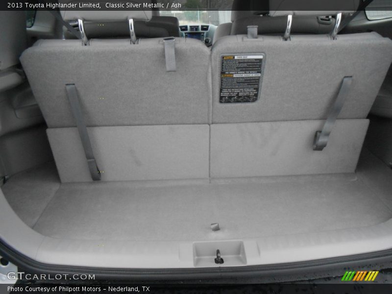 Classic Silver Metallic / Ash 2013 Toyota Highlander Limited