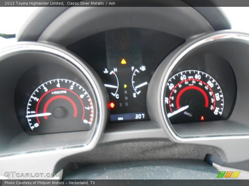 Classic Silver Metallic / Ash 2013 Toyota Highlander Limited