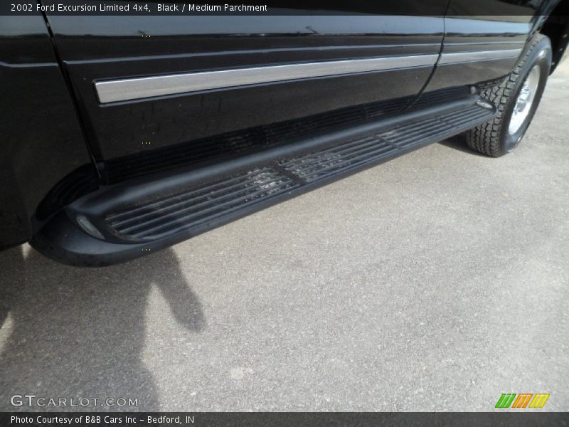 Black / Medium Parchment 2002 Ford Excursion Limited 4x4