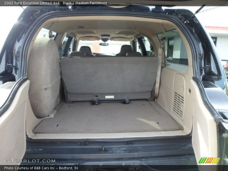  2002 Excursion Limited 4x4 Trunk