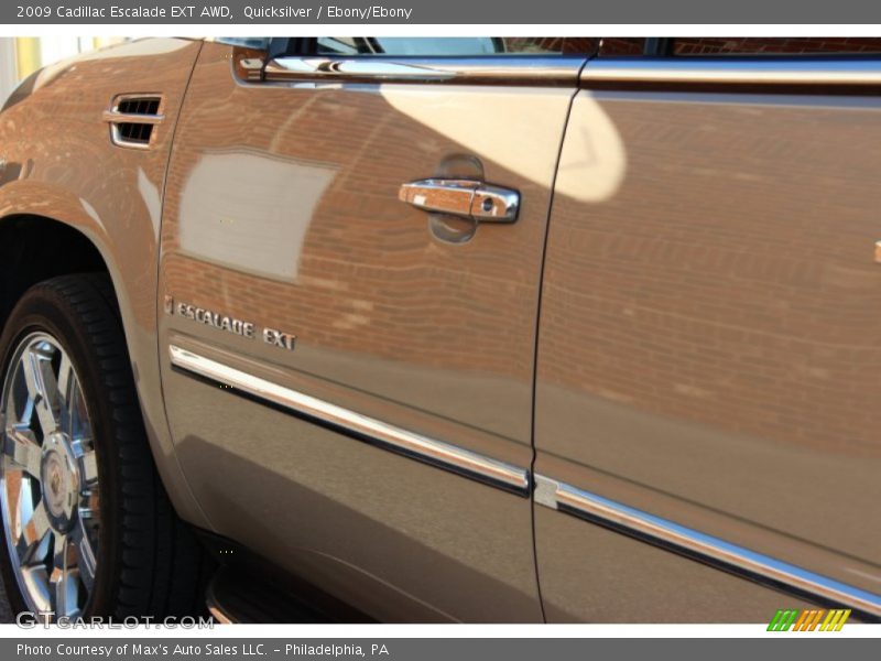 Quicksilver / Ebony/Ebony 2009 Cadillac Escalade EXT AWD