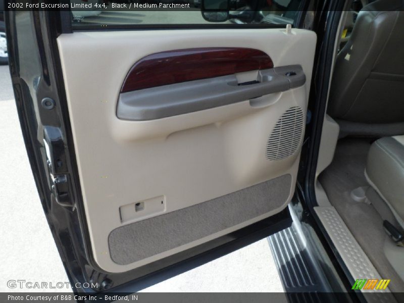 Black / Medium Parchment 2002 Ford Excursion Limited 4x4