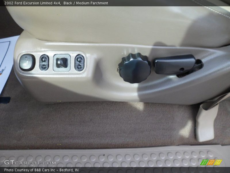 Controls of 2002 Excursion Limited 4x4