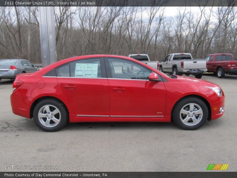 Victory Red / Jet Black 2013 Chevrolet Cruze LT/RS