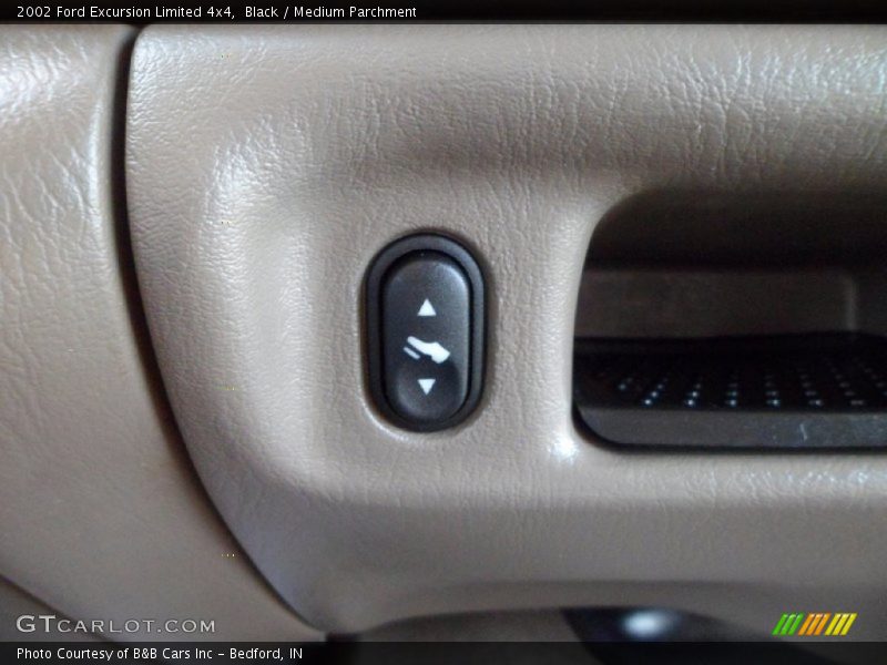 Black / Medium Parchment 2002 Ford Excursion Limited 4x4