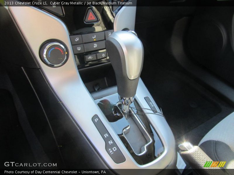 Cyber Gray Metallic / Jet Black/Medium Titanium 2013 Chevrolet Cruze LS