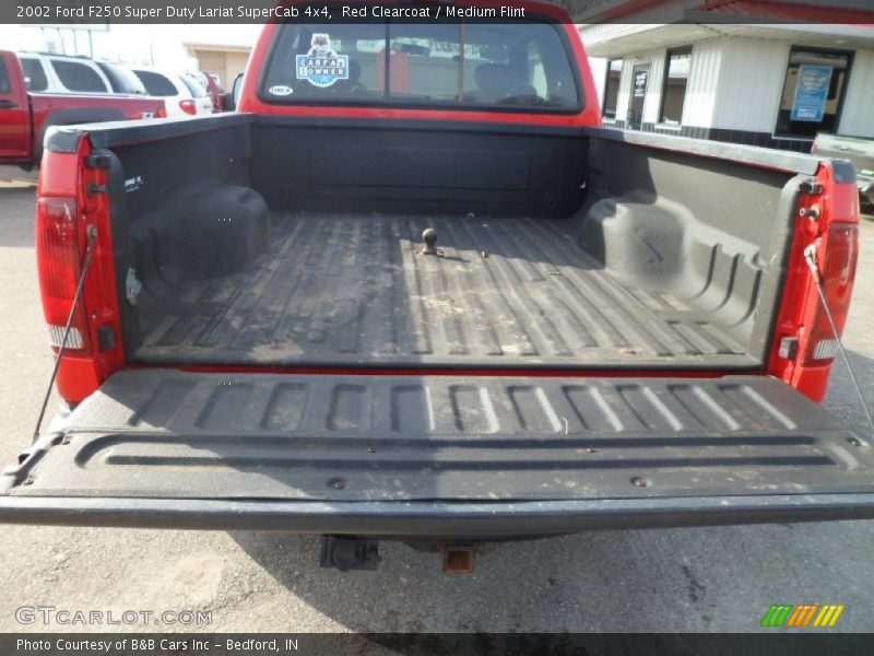 Red Clearcoat / Medium Flint 2002 Ford F250 Super Duty Lariat SuperCab 4x4