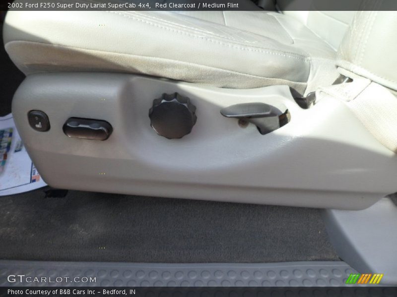 Red Clearcoat / Medium Flint 2002 Ford F250 Super Duty Lariat SuperCab 4x4