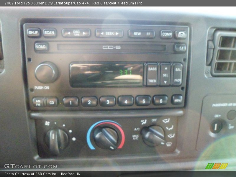 Red Clearcoat / Medium Flint 2002 Ford F250 Super Duty Lariat SuperCab 4x4