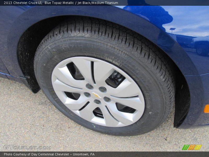 Blue Topaz Metallic / Jet Black/Medium Titanium 2013 Chevrolet Cruze LS