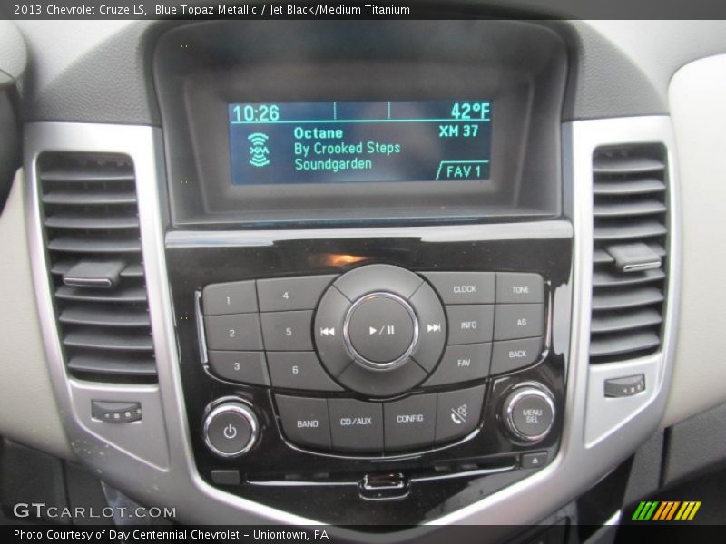Blue Topaz Metallic / Jet Black/Medium Titanium 2013 Chevrolet Cruze LS