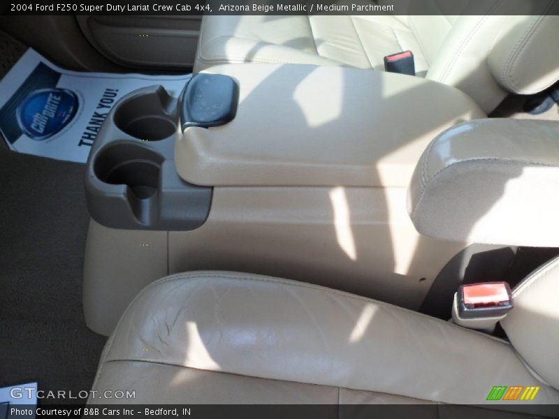 Arizona Beige Metallic / Medium Parchment 2004 Ford F250 Super Duty Lariat Crew Cab 4x4