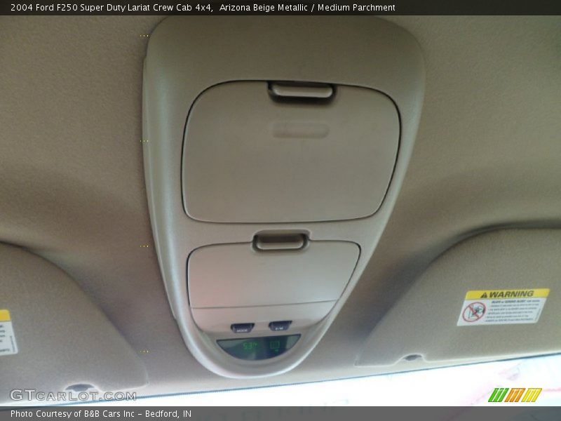 Arizona Beige Metallic / Medium Parchment 2004 Ford F250 Super Duty Lariat Crew Cab 4x4