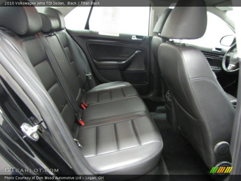 Black / Titan Black 2010 Volkswagen Jetta TDI Sedan