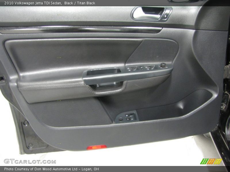 Black / Titan Black 2010 Volkswagen Jetta TDI Sedan