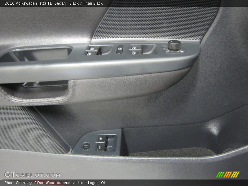 Black / Titan Black 2010 Volkswagen Jetta TDI Sedan