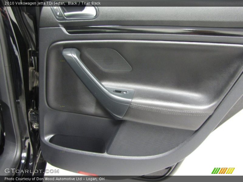 Black / Titan Black 2010 Volkswagen Jetta TDI Sedan