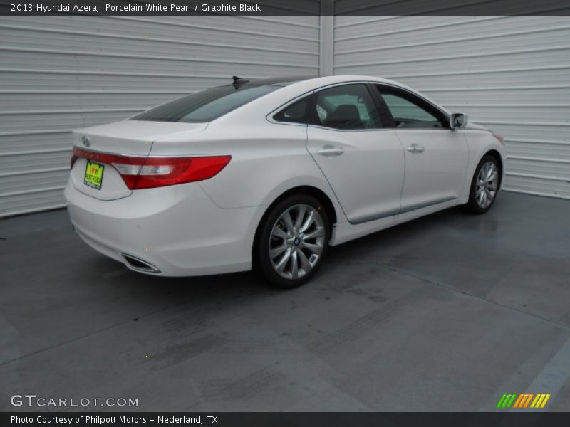 Porcelain White Pearl / Graphite Black 2013 Hyundai Azera