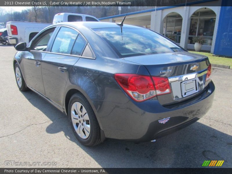 Cyber Gray Metallic / Jet Black/Medium Titanium 2013 Chevrolet Cruze LS