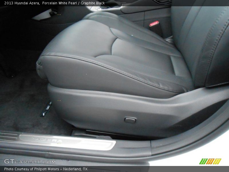 Porcelain White Pearl / Graphite Black 2013 Hyundai Azera