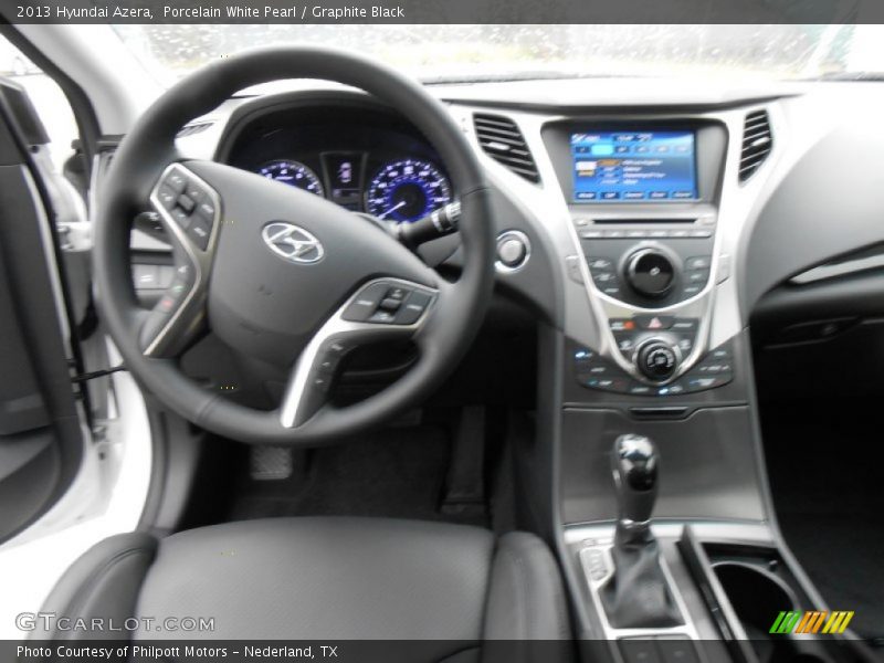 Porcelain White Pearl / Graphite Black 2013 Hyundai Azera