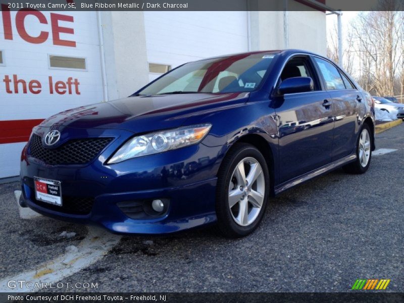 Blue Ribbon Metallic / Dark Charcoal 2011 Toyota Camry SE
