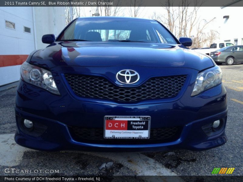 Blue Ribbon Metallic / Dark Charcoal 2011 Toyota Camry SE