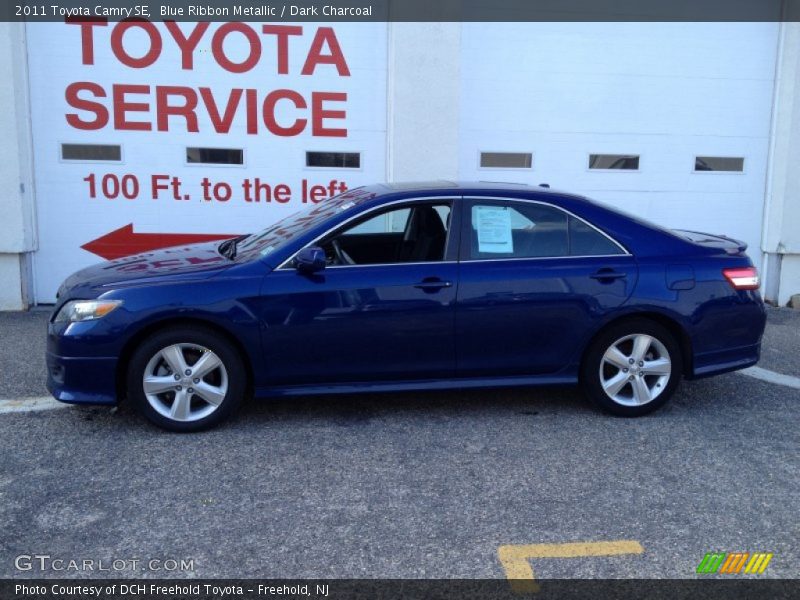 Blue Ribbon Metallic / Dark Charcoal 2011 Toyota Camry SE