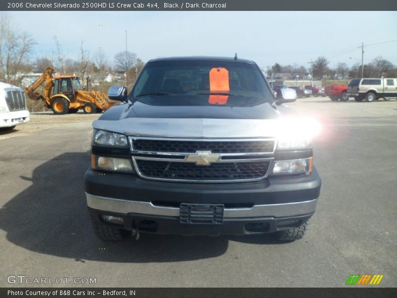 Black / Dark Charcoal 2006 Chevrolet Silverado 2500HD LS Crew Cab 4x4
