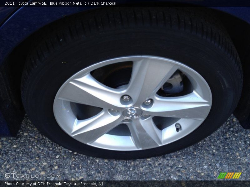 Blue Ribbon Metallic / Dark Charcoal 2011 Toyota Camry SE